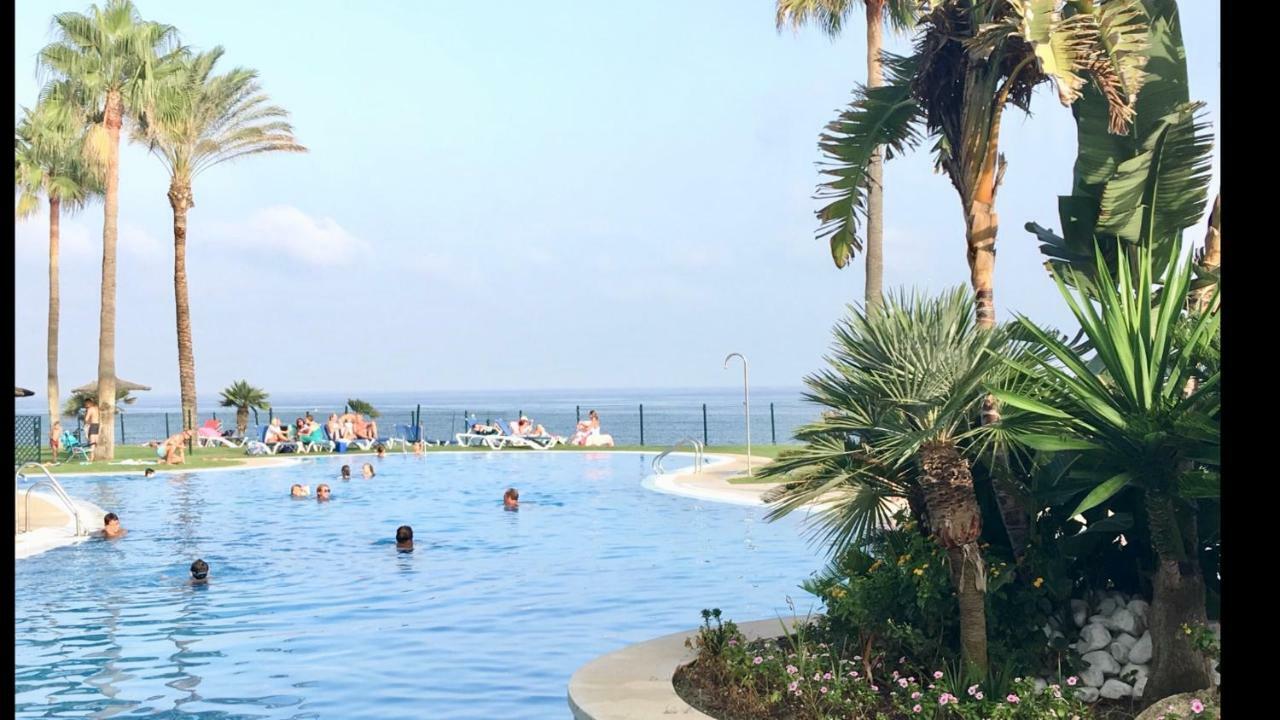 Mi Capricho 9A Beachfront- Apartment With Sea View - Costa Del Sol Sitio de Calahonda エクステリア 写真